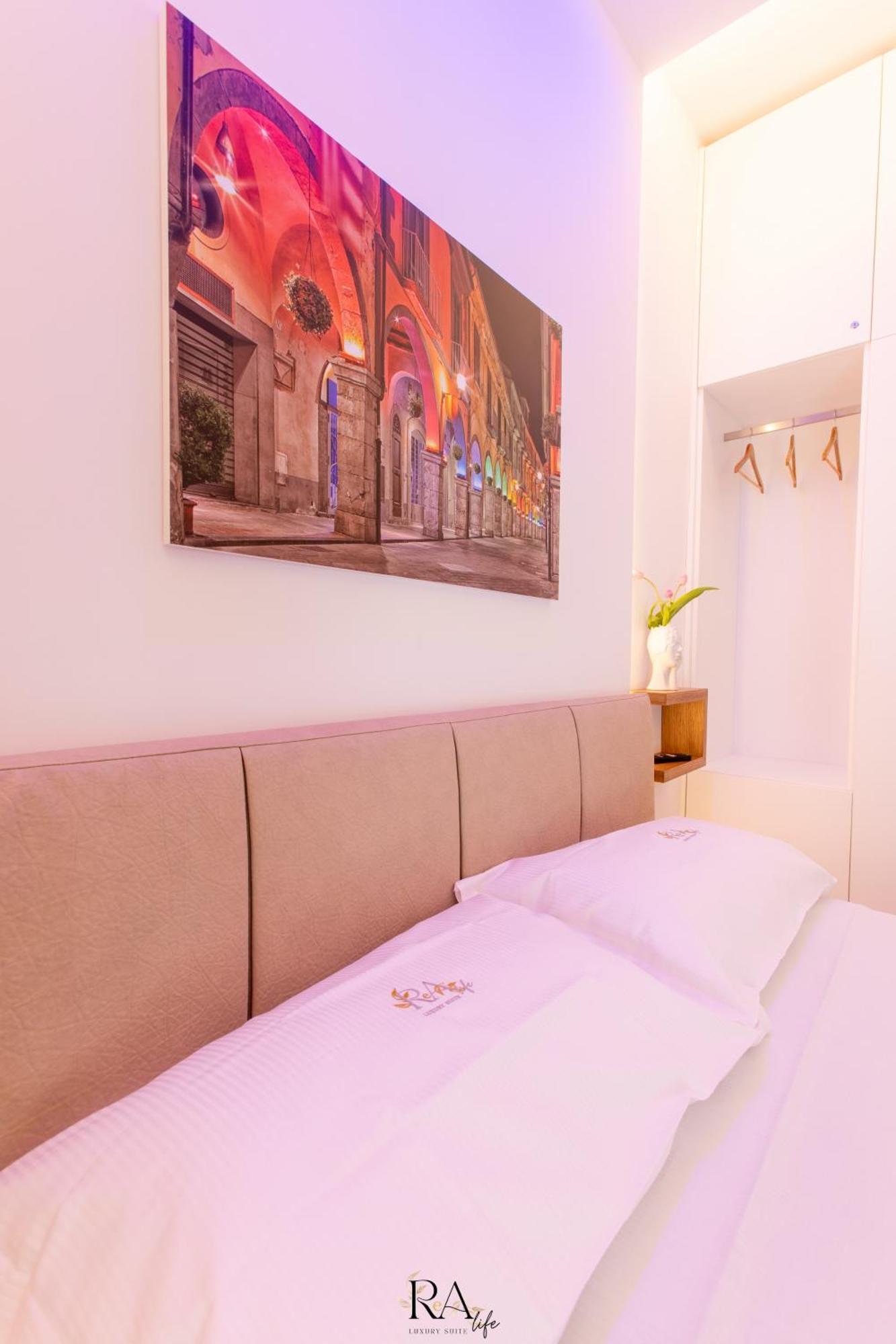Rea Life Luxury Suite Кава-де-Тиррени Экстерьер фото
